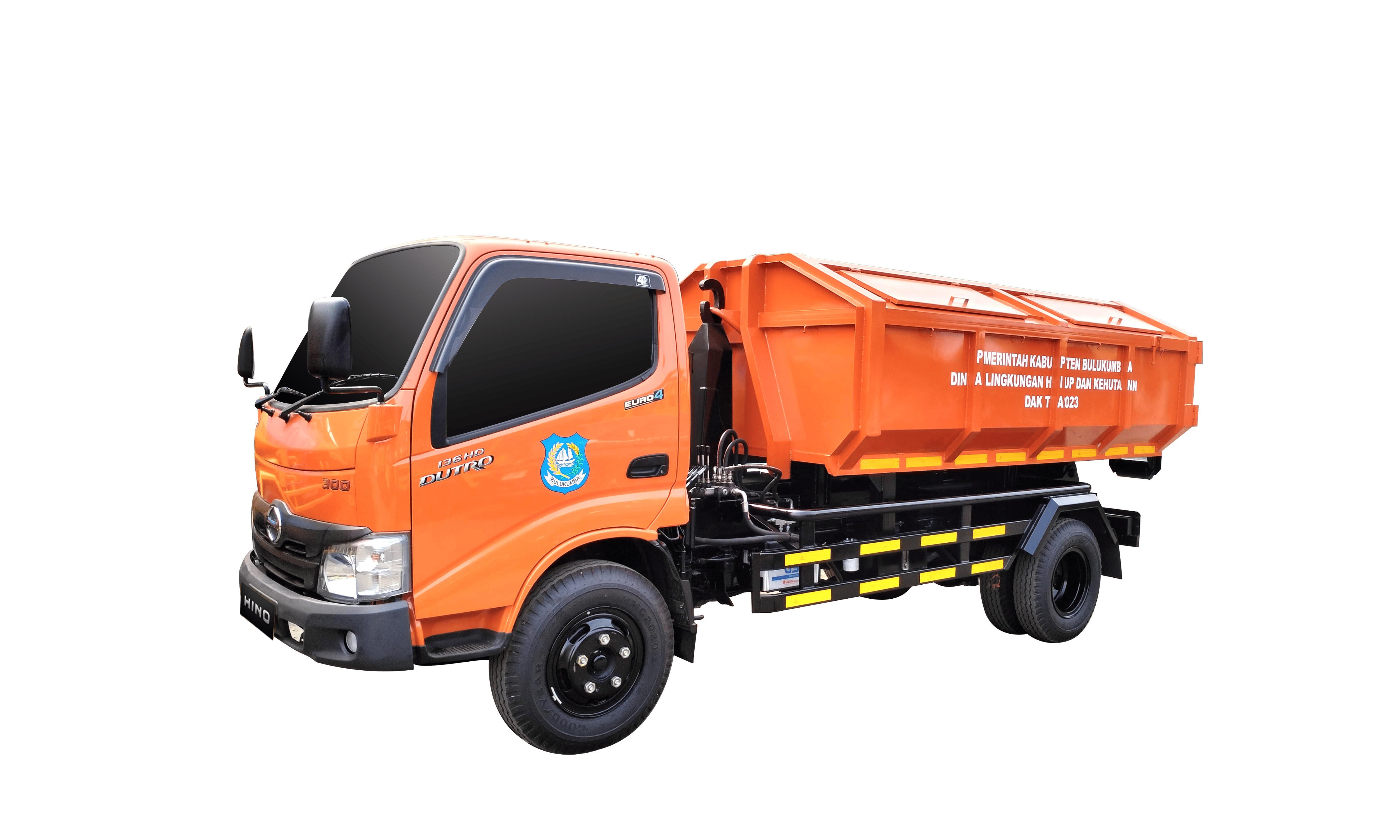 Hino 300 Series Garbage Arm Roll