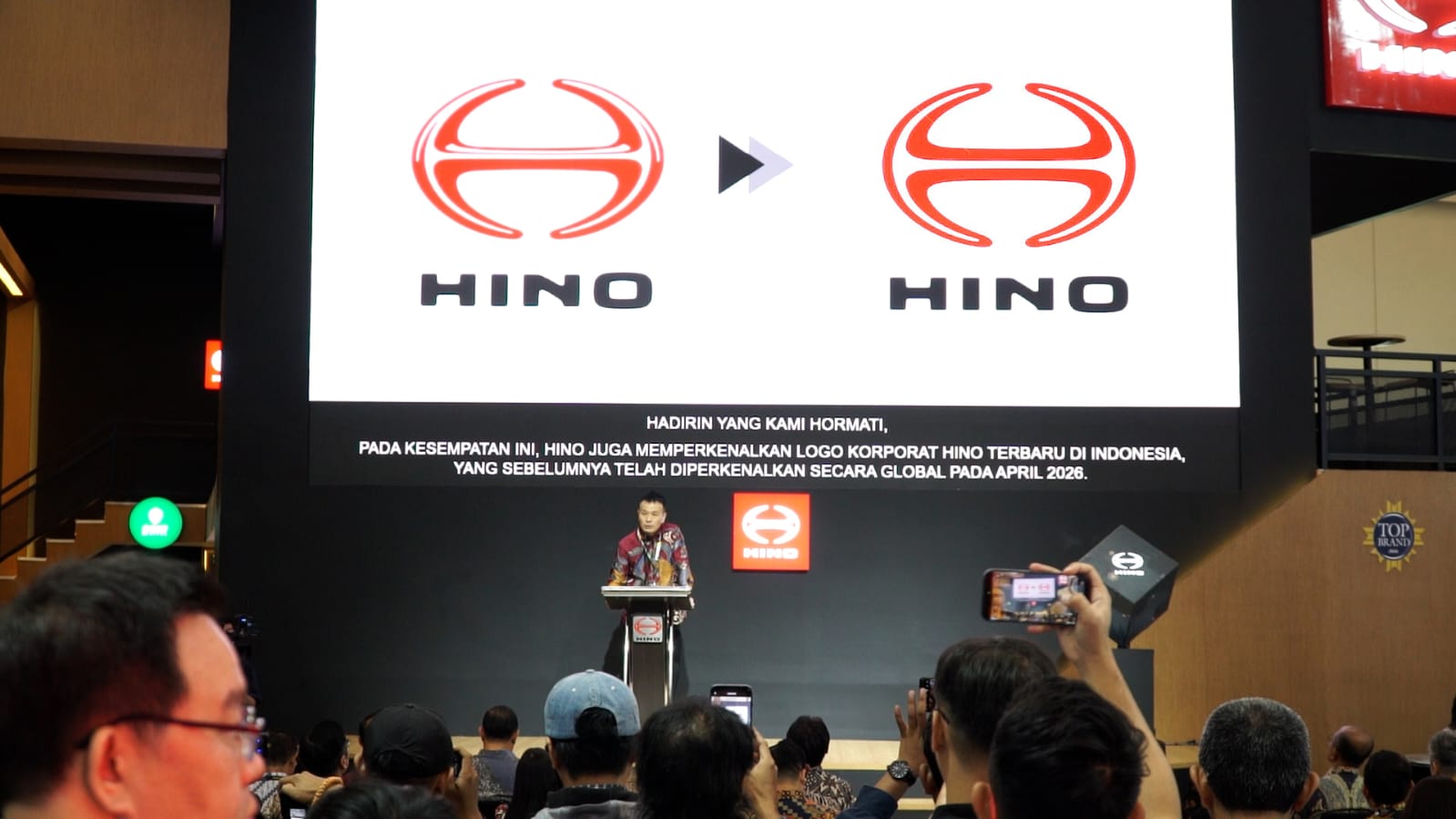 Hino Indonesia Terapkan Identitas Visual Baru di GIIAS 2026. Transformasi Global dengan Nilai-Nilai yang Tetap Berorientasi pada Pelanggan